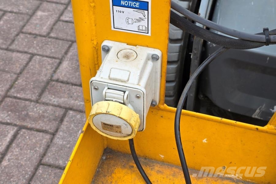 Haulotte STAR 10 Electric, 10m Working Height, 3m Reach, 20 لوادر انزلاقية التوجيه