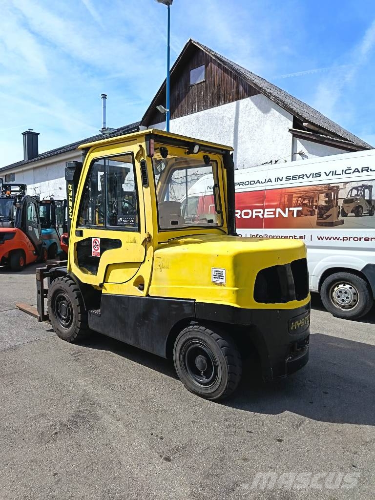 Hyster H5.0FT BOČNI POMIK - POZICIONER - ZAPRTA KABINA Diesel forklifts