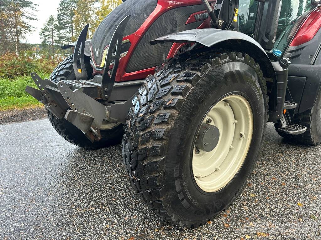 Valtra N 155 Versu Traktorit