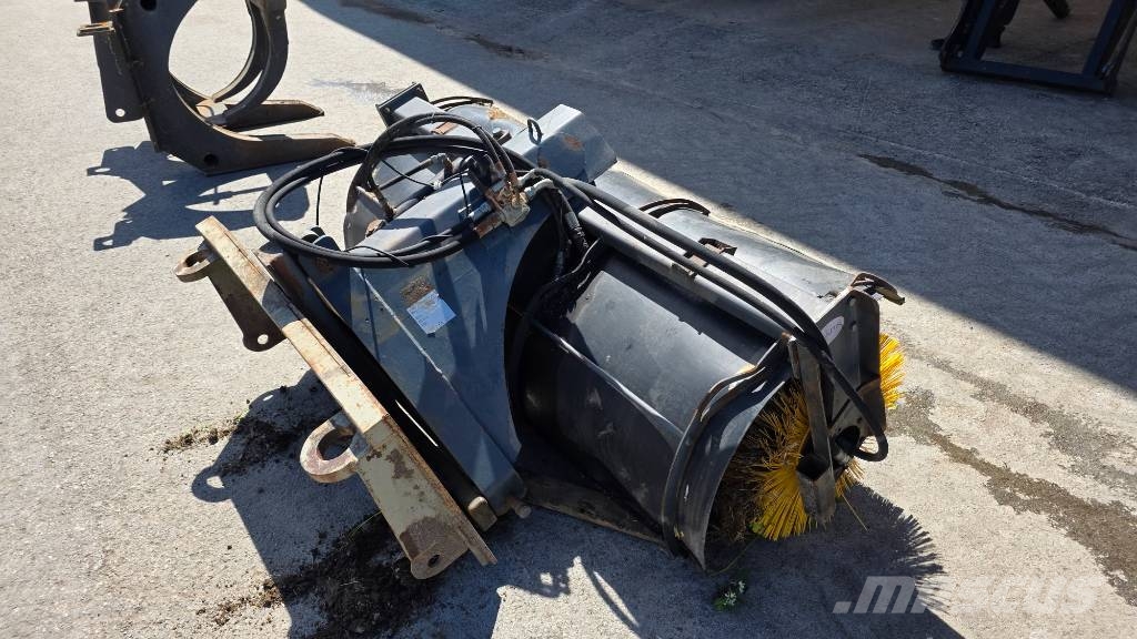 John Deere 3420 Lauksaimniecības pacēlāji