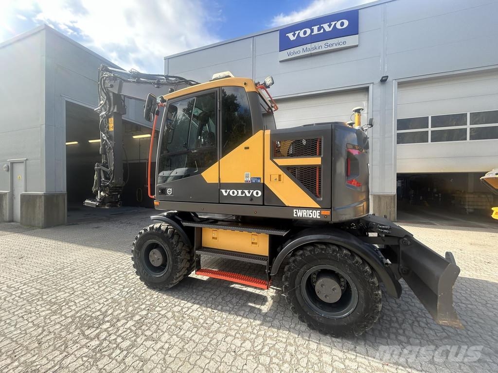 Volvo EWR150E Bageri na kotačima