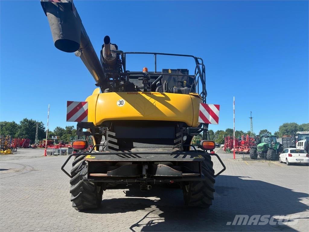 New Holland CR 8080 حصادات