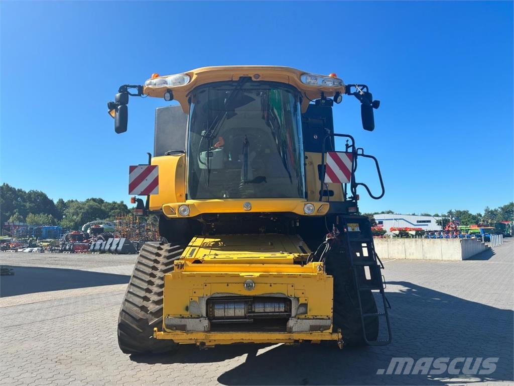 New Holland CR 8080 حصادات