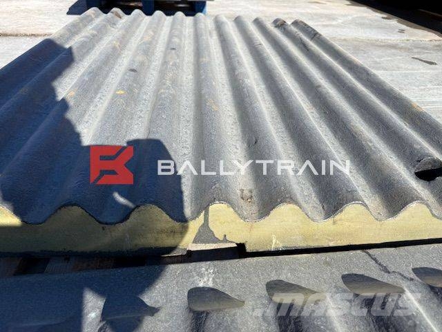Sandvik QJ341 Jaw Plates (Extec C12 / Sandvik QJ340) Mobile Brecher