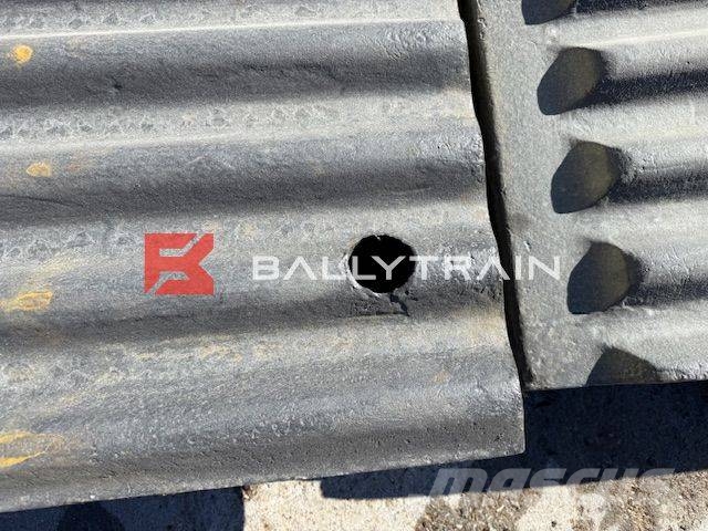 Sandvik QJ341 Jaw Plates (Extec C12 / Sandvik QJ340) Mobile Brecher