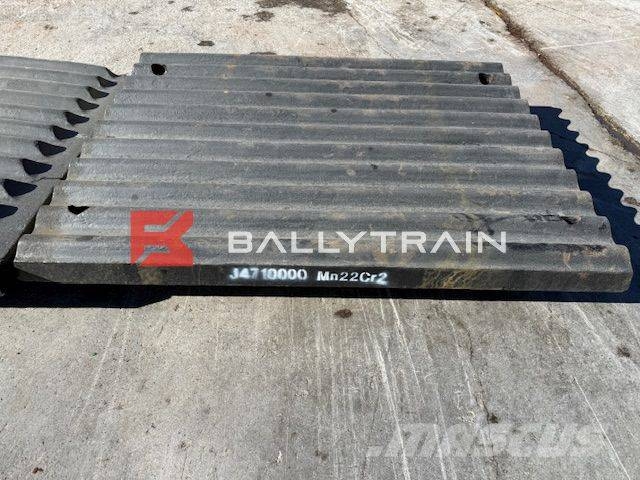 Sandvik QJ341 Jaw Plates (Extec C12 / Sandvik QJ340) Mobile Brecher