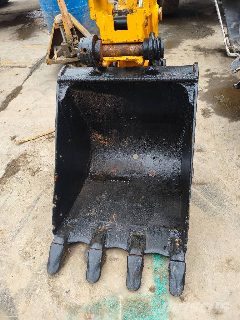 CAT 303.5 E Mini bagri <7t