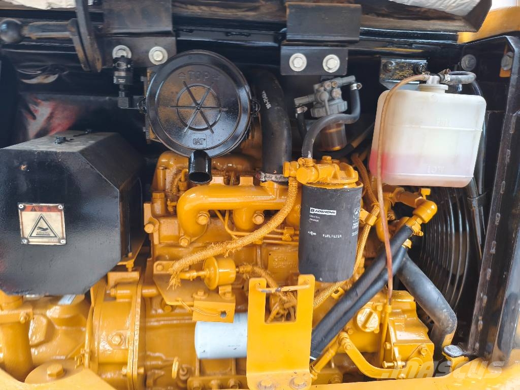 CAT 303.5 E Mini bagri <7t