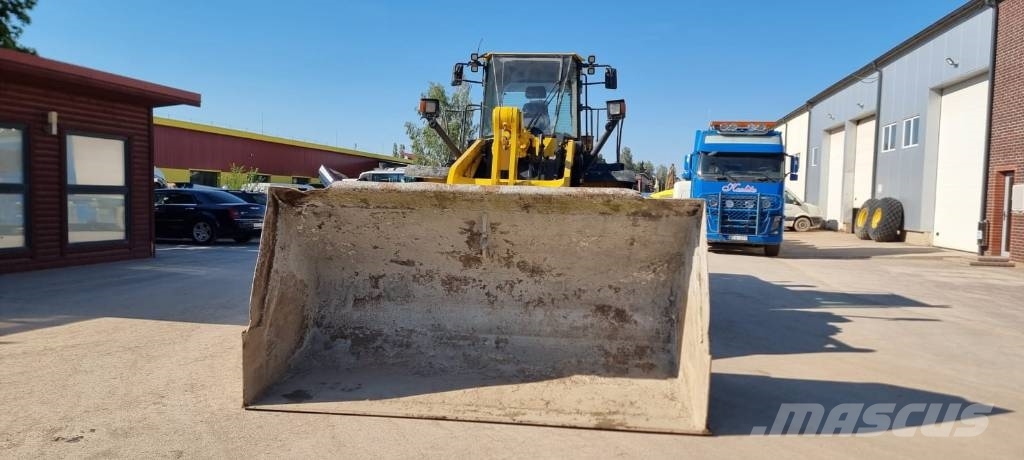 Komatsu WA 470-6 Utovarivači na kotačima
