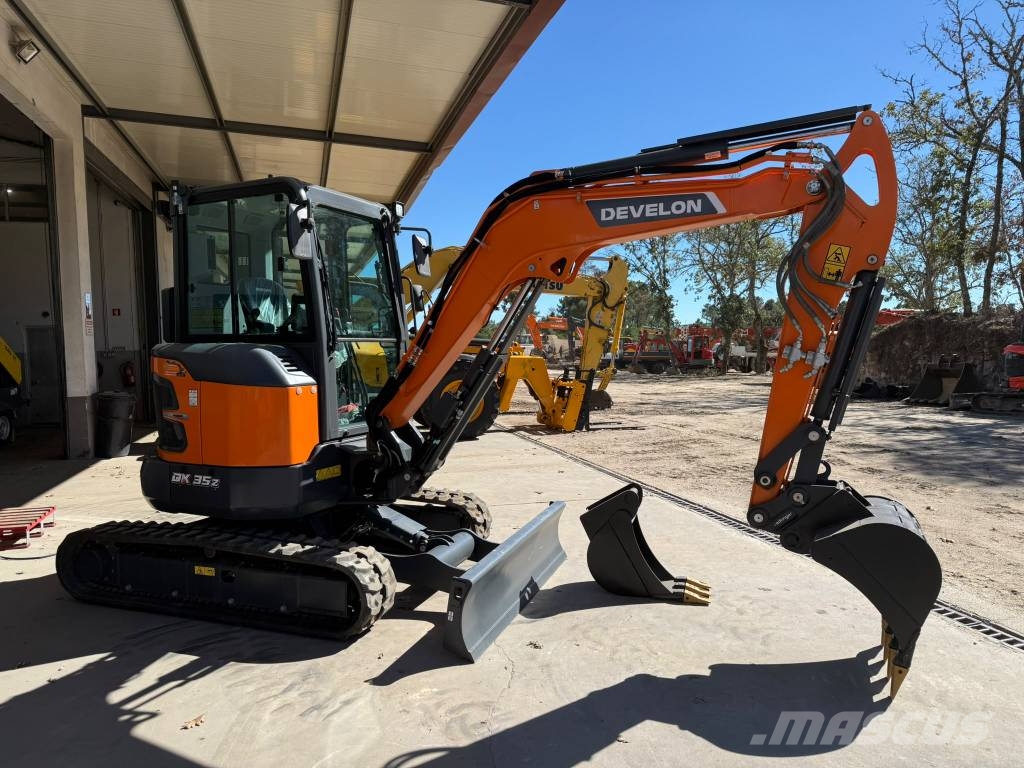 Develon DX 35 Z Minikaivukoneet < 7t
