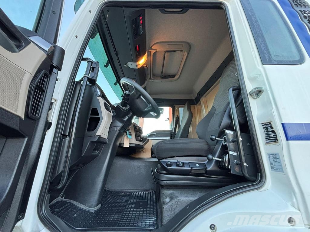 MAN TGS 35.500 8x4*4 EFFER 265/5S / BOX L=5730 mm Camion plateau ridelle avec grue
