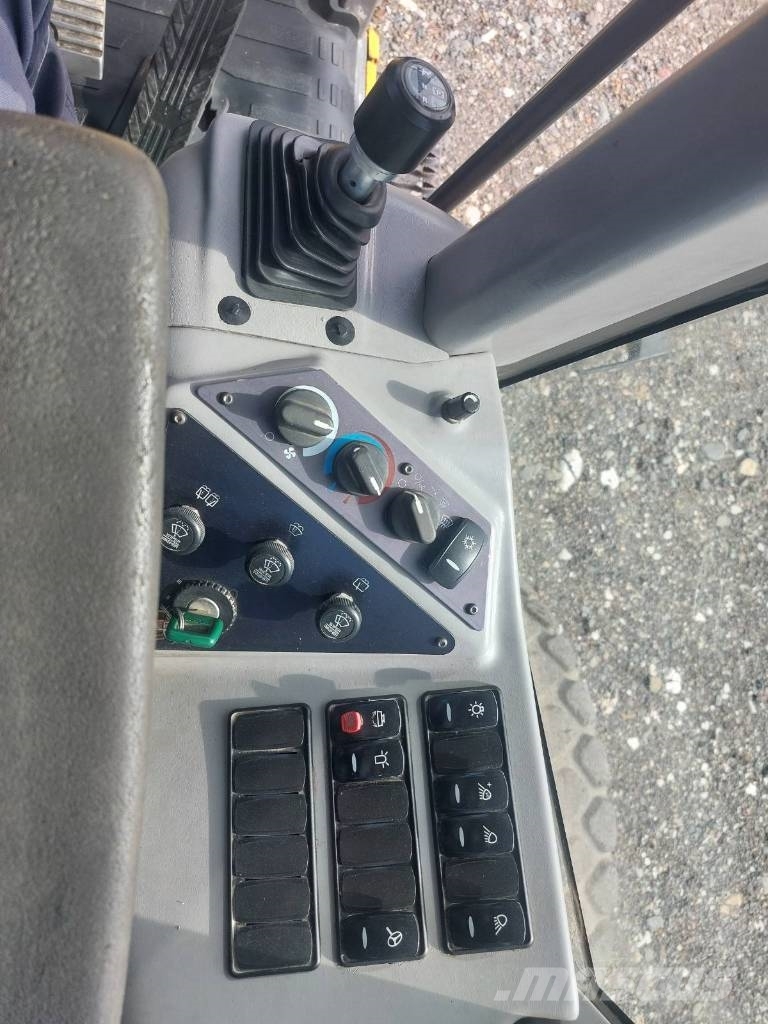 Volvo G 946 Grader