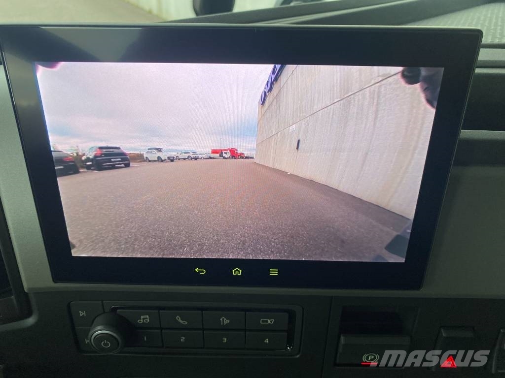 Volvo FM330 - Leie? Samochody ciężarowe ze skrzynią zamkniętą