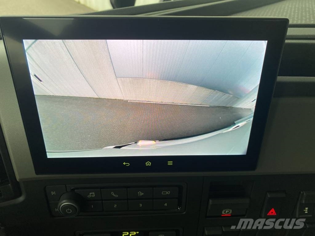 Volvo FM330 - Leie? Samochody ciężarowe ze skrzynią zamkniętą