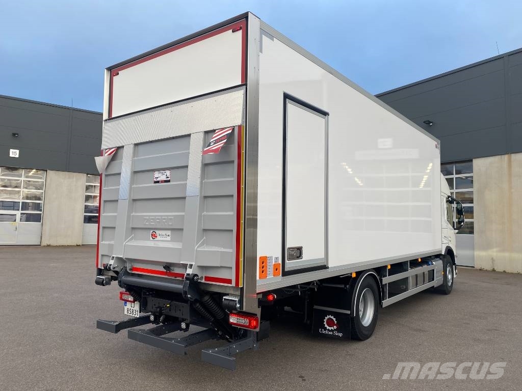 Volvo FM330 - Leie? Samochody ciężarowe ze skrzynią zamkniętą