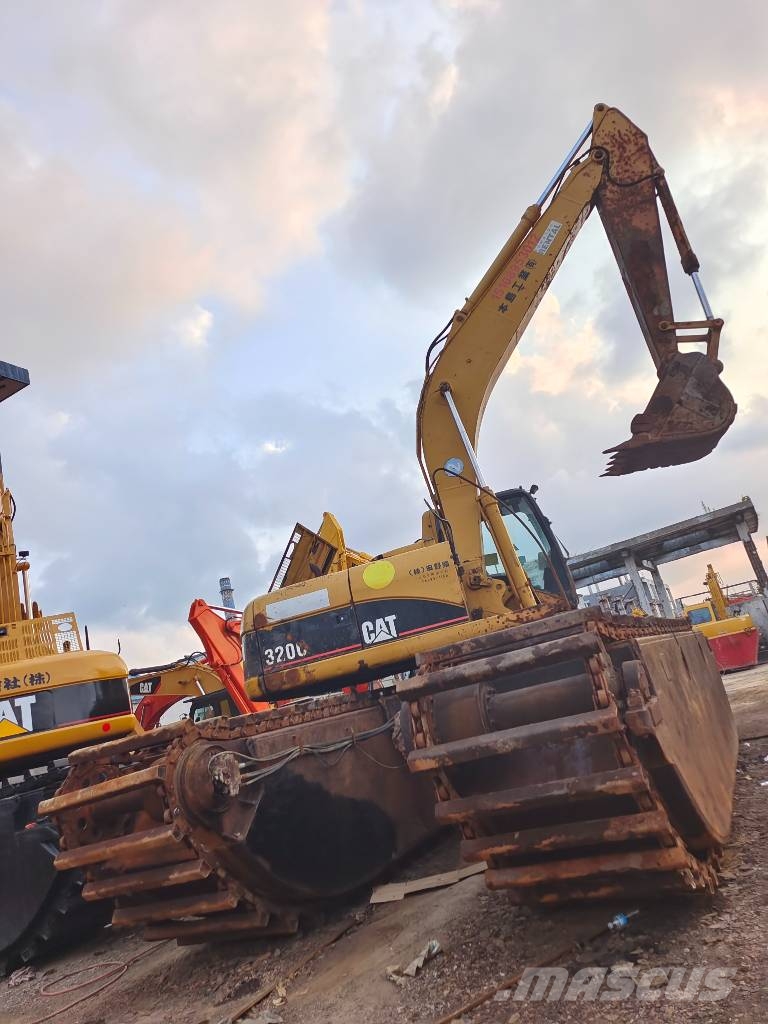 CAT 320 C L 28th Anniversary Promotion Price Amfibijski bagri