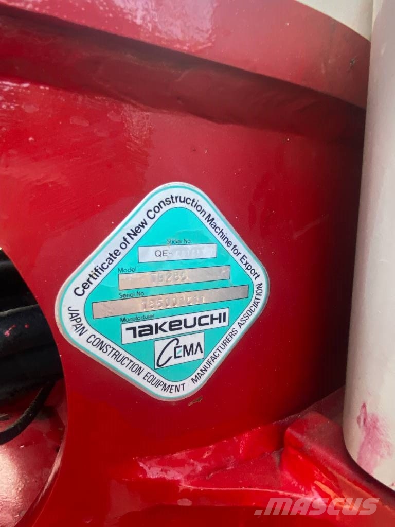 Takeuchi TB 285 Kāpurķēžu ekskavatori