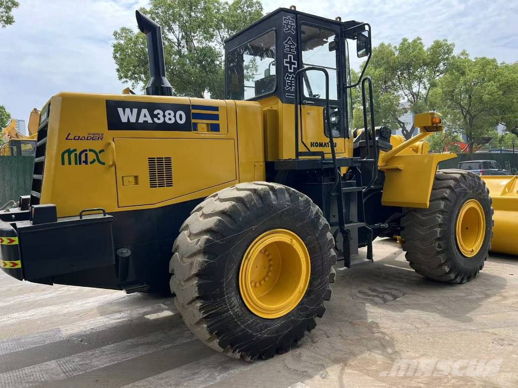 Komatsu WA 380-3  휠로우더