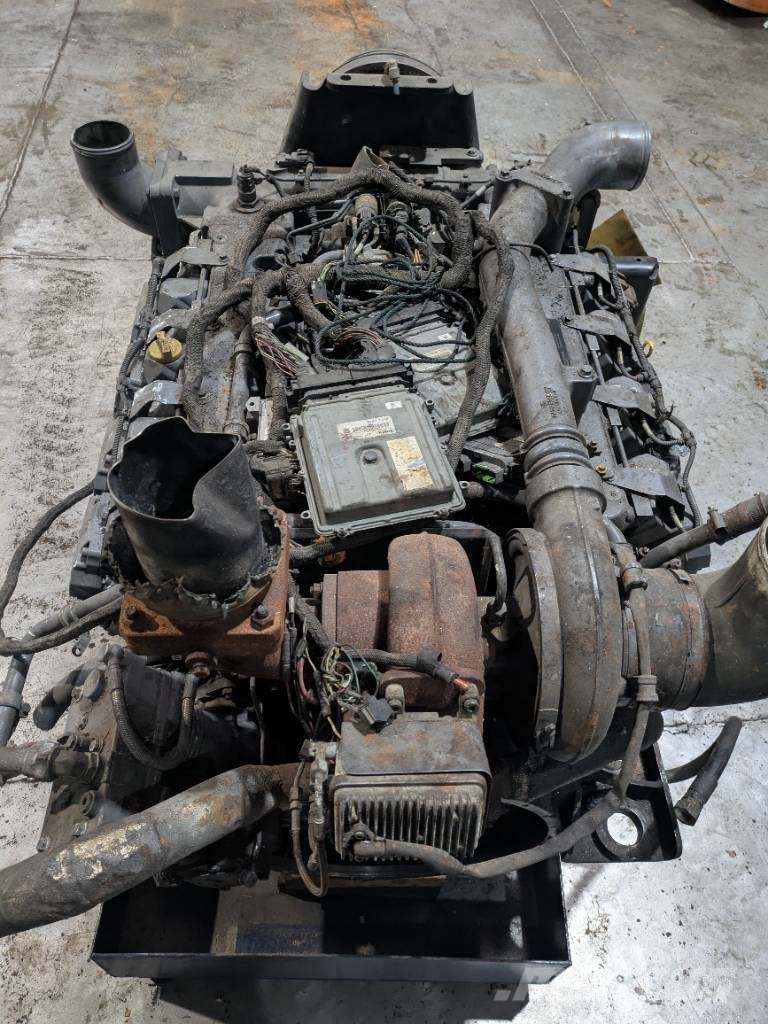 Deutz TCD 16.0 V8 Motor محركات