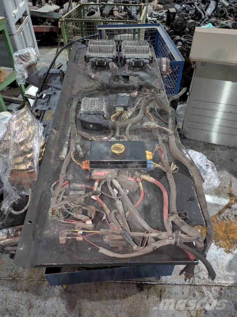Deutz TCD 16.0 V8 Motor محركات