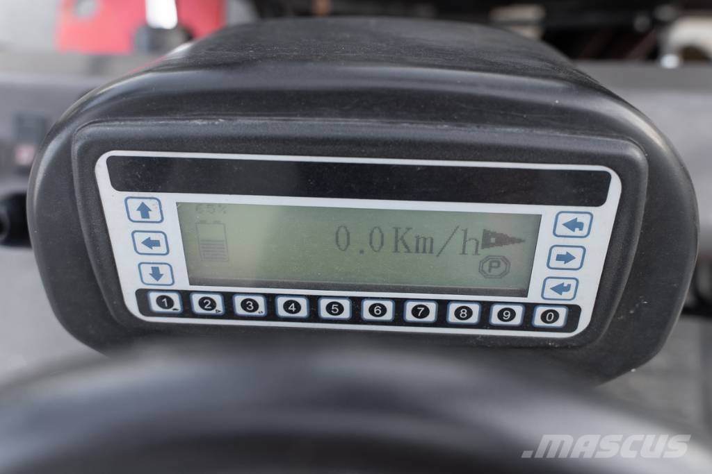 Manitou ME 425 شاحنات ذات رافعات شوكية تعمل بالكهرباء