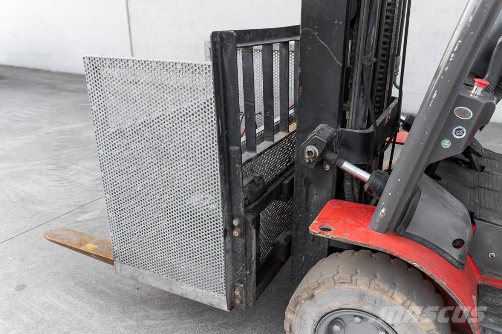 Manitou ME 425 شاحنات ذات رافعات شوكية تعمل بالكهرباء