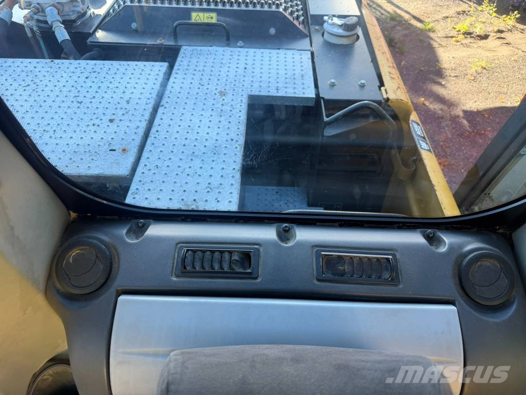 CAT M 318 D 18,3t*Klima*Löffel*Allrad*ReifenNeu*1.Hand Escavadeiras de rodas