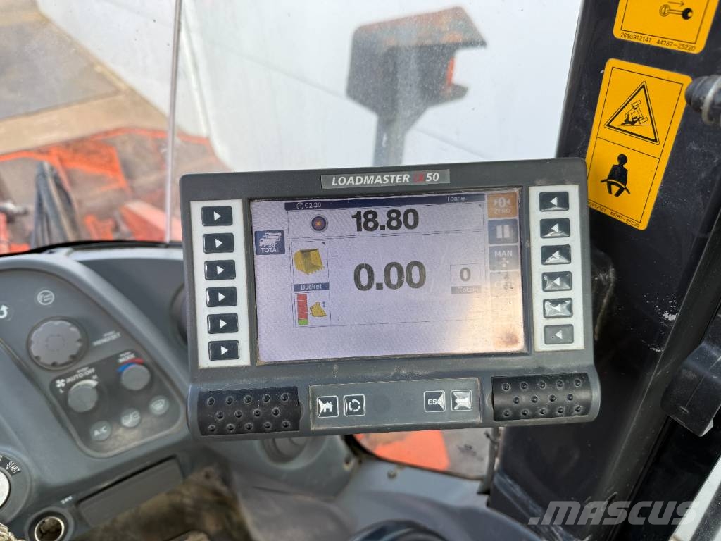 Hitachi ZW250-6 - Automatic Greasing / Weight System Kolesni nakladalci