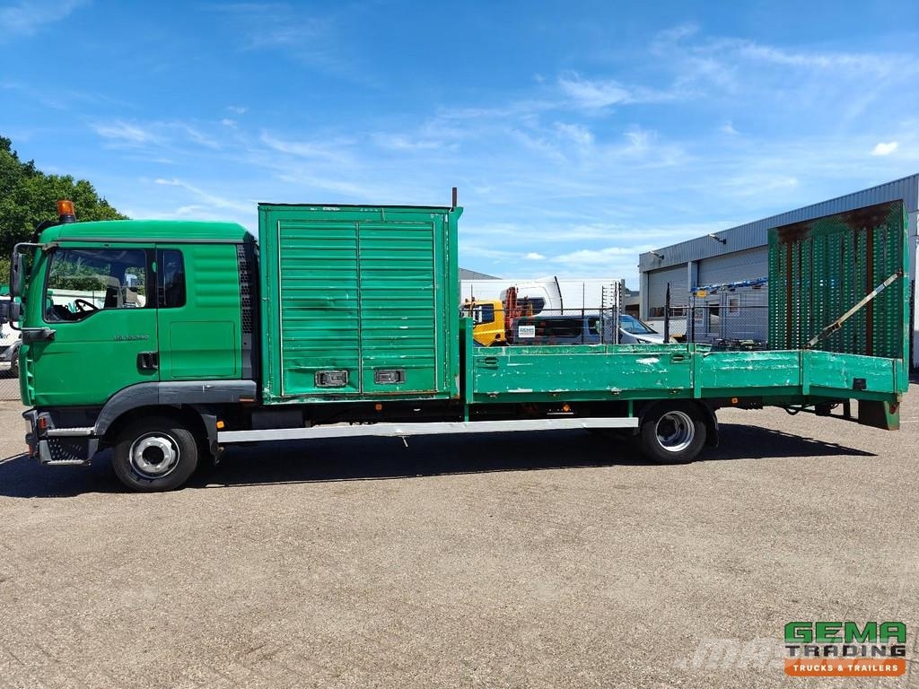 MAN TGL 12.240 4x2 Sleeper Cab Euro3 - 6 CIL - Open Lo شاحنات مسطحة/مفصلية الجوانب