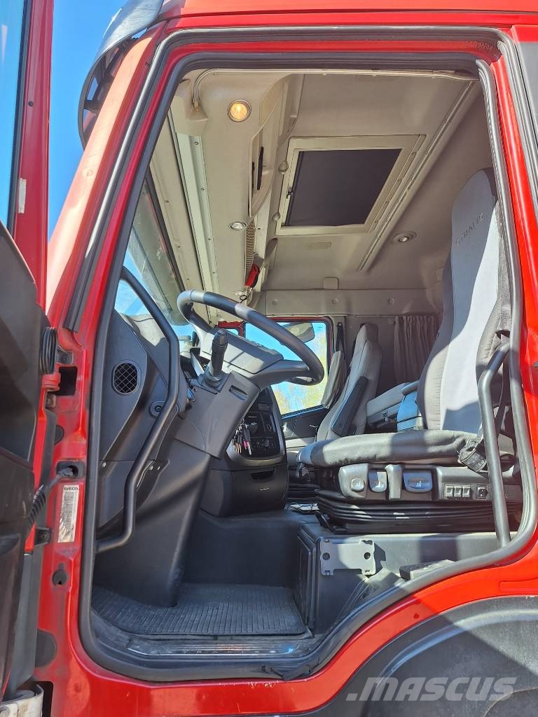 Iveco Stralis 260 S42 Camiones portavehículos
