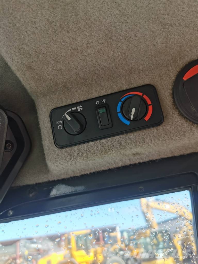 Bobcat S 76 Kompaktlader