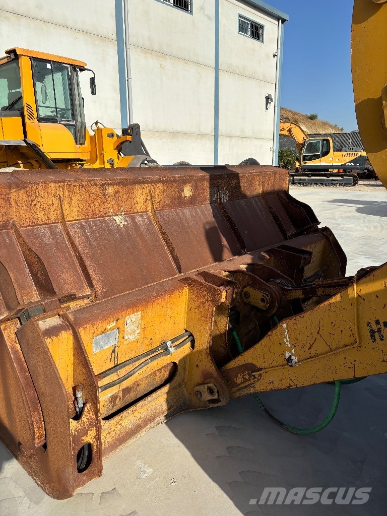 CAT 926M Μίνι φορτωτές
