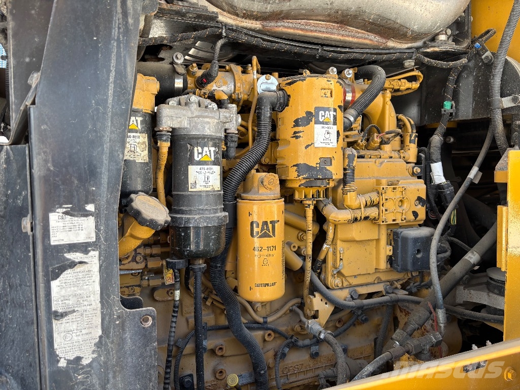 CAT 926M Μίνι φορτωτές