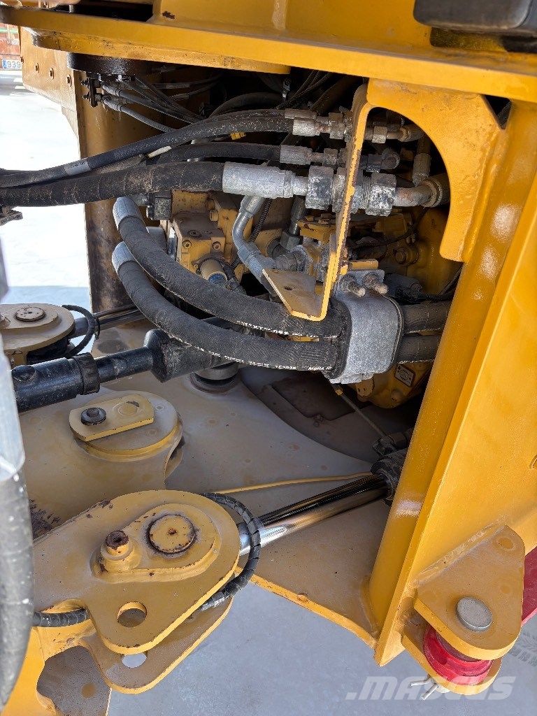CAT 926M Μίνι φορτωτές