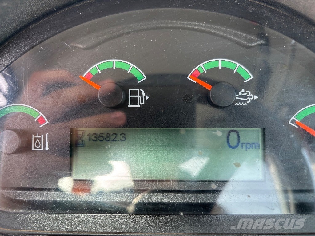 CAT 926M Μίνι φορτωτές