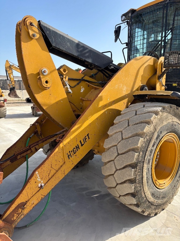 CAT 926M Μίνι φορτωτές
