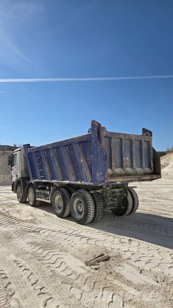Mercedes-Benz Actros 4141 K Billenő teherautók