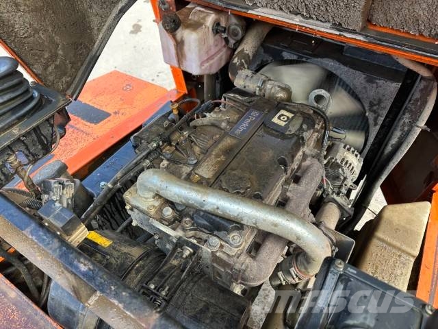 Thwaites Mach 664 Dumper / Swivel / 12.000 EUR Minidumpperit