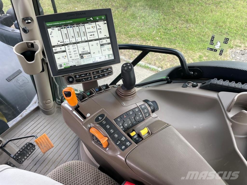 John Deere 6130R Tractores