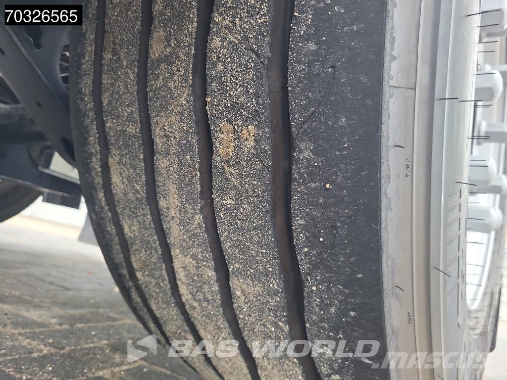 Orthaus Euro Slider 425 3 axles Mutli'45 Lift Axle Extenda Semirremolques portacontenedores