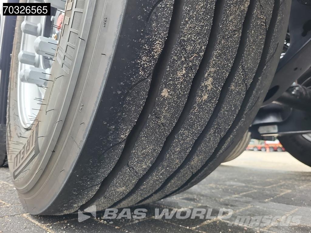 Orthaus Euro Slider 425 3 axles Mutli'45 Lift Axle Extenda Semirremolques portacontenedores
