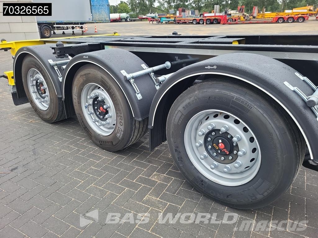 Orthaus Euro Slider 425 3 axles Mutli'45 Lift Axle Extenda Semirremolques portacontenedores
