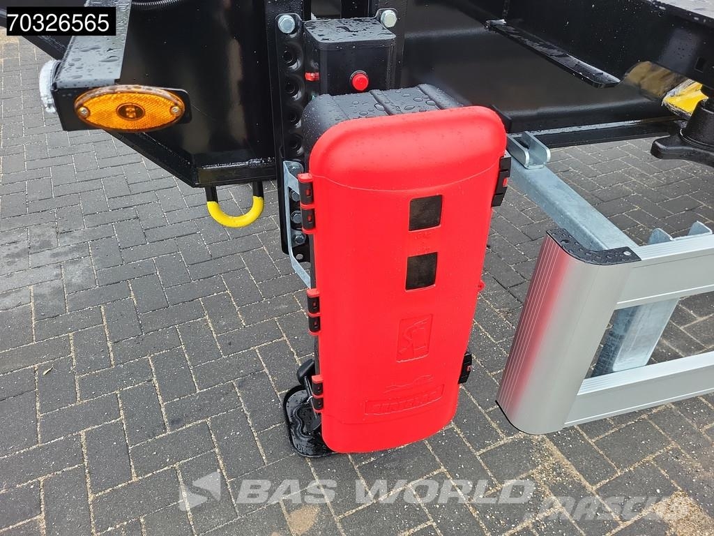 Orthaus Euro Slider 425 3 axles Mutli'45 Lift Axle Extenda Containerchassis
