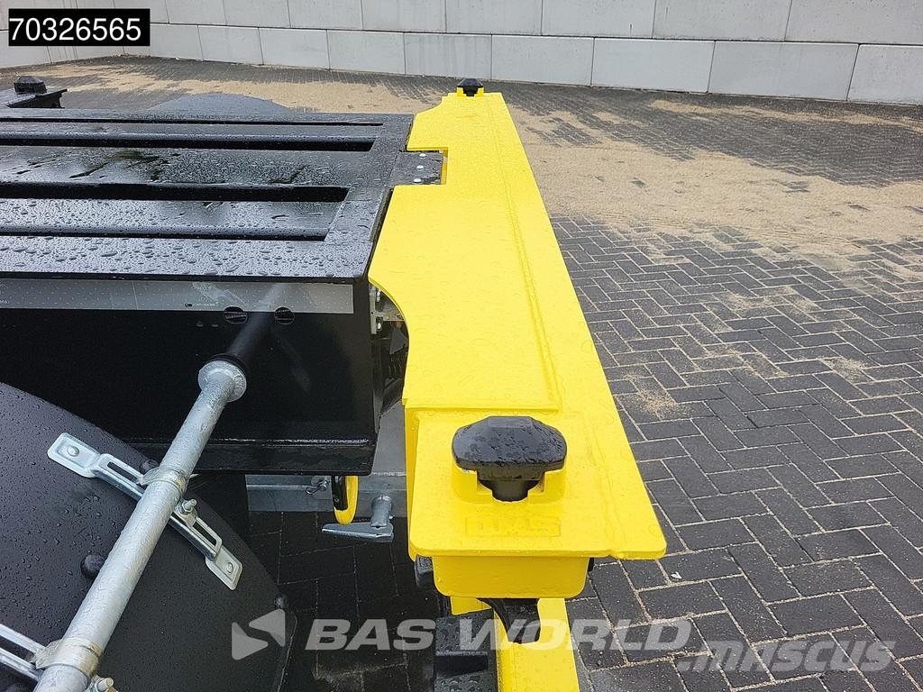 Orthaus Euro Slider 425 3 axles Mutli'45 Lift Axle Extenda Semirremolques portacontenedores