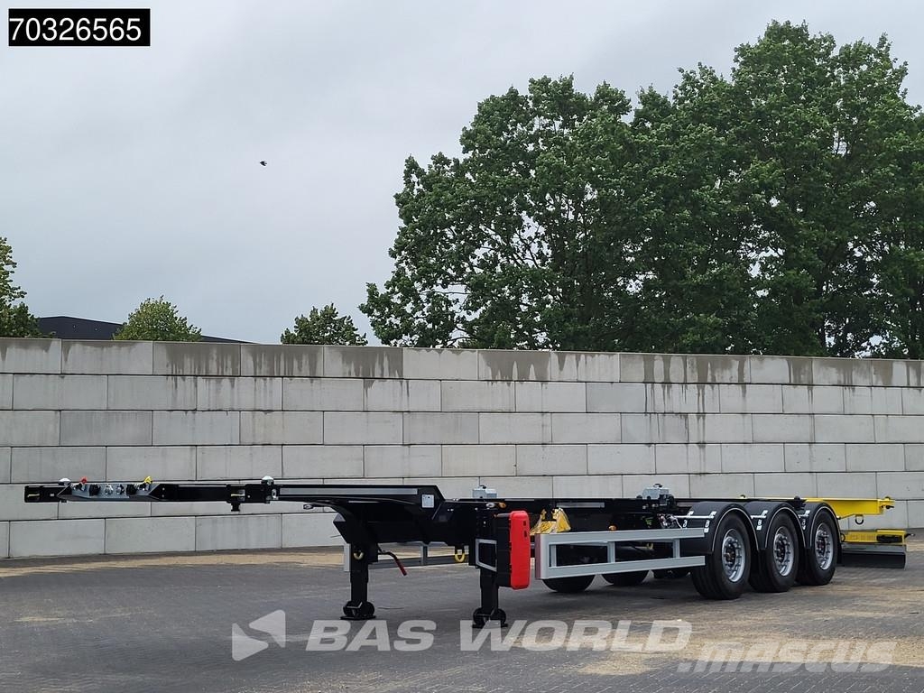 Orthaus Euro Slider 425 3 axles Mutli'45 Lift Axle Extenda Semirremolques portacontenedores