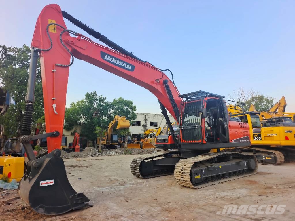 Doosan DX225LC-9C made in Korea Raupenbagger