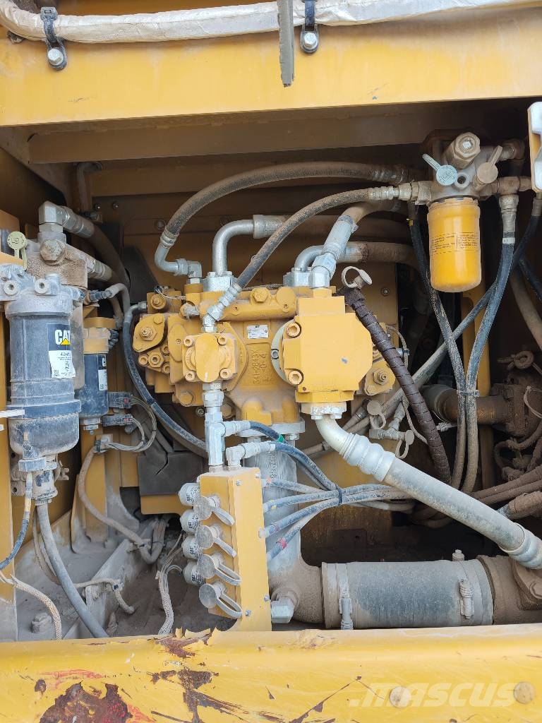 CAT 323 F L *Klima*1 Tieflöffel* Telakaivukoneet
