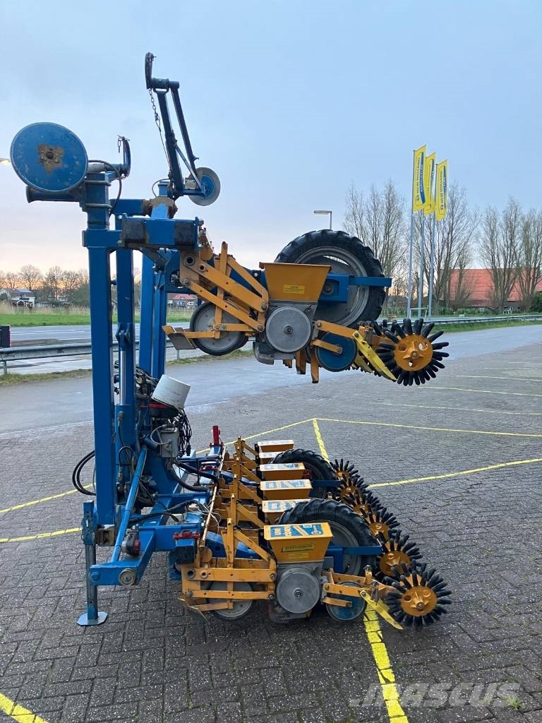 Kleine SD unicorn Precision sowing machines