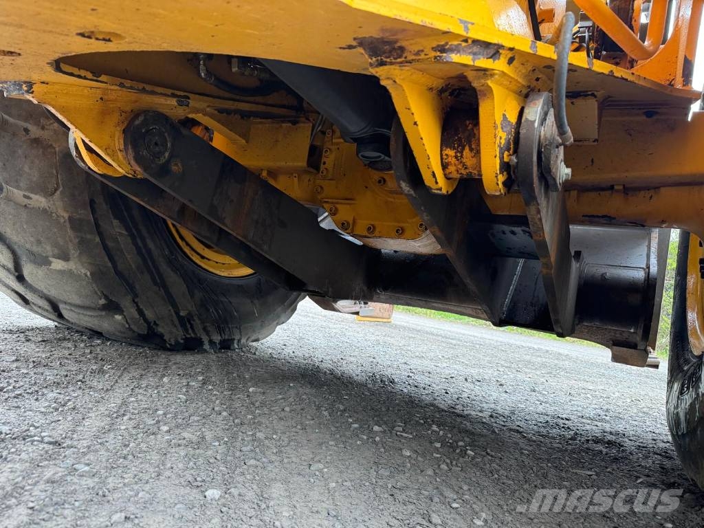 Volvo L180G HL Lesné traktory
