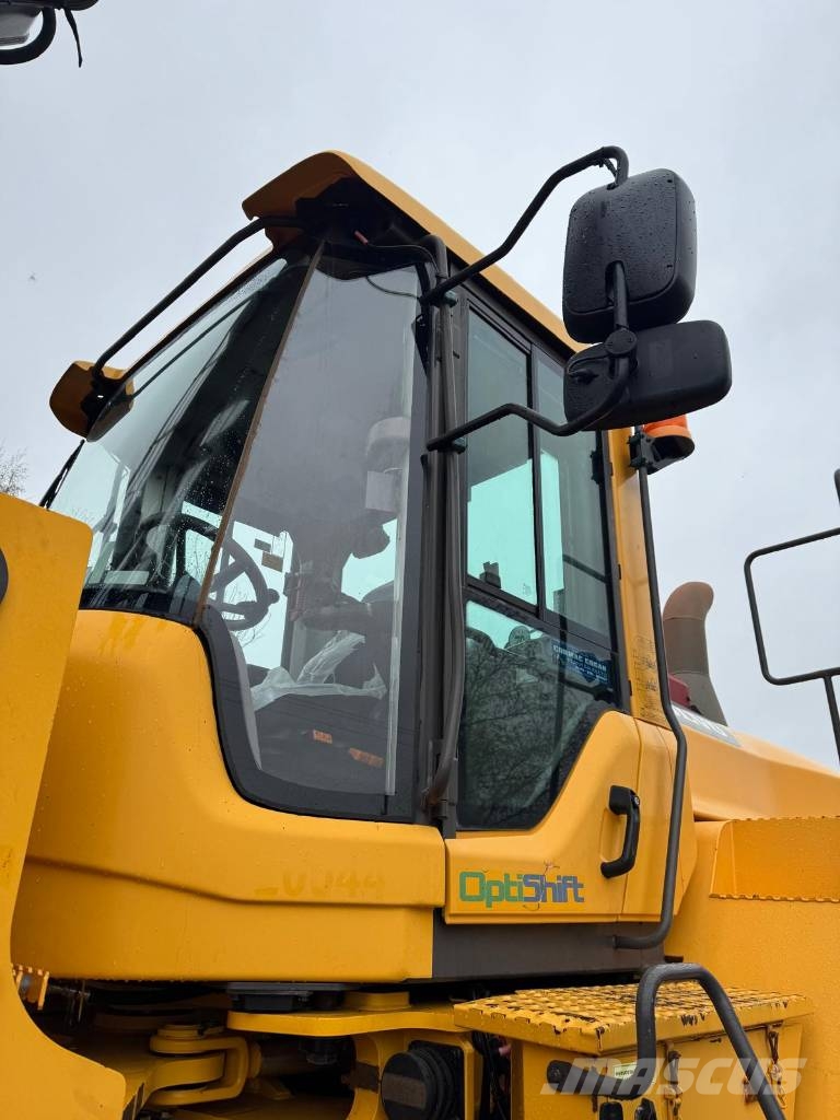 Volvo L180G HL Lesné traktory